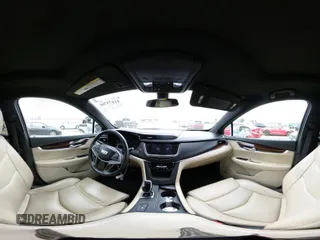 2017 Cadillac XT5 Luxury FWD z VIN 1GYKNBRS2HZ232241, wystawiony jako IAAI lot #41875766 z przebiegiem 195 113 mil mil oraz . Historia ofert i sprzedaży dostępna na DreamBid. Obrazek 19.