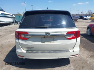 2018 Honda Odyssey EX-L z VIN 5FNRL6H70JB102713, wystawiony jako IAAI lot #42003129 z przebiegiem 410 500 mil mil oraz . Historia ofert i sprzedaży dostępna na DreamBid. Obrazek 16.