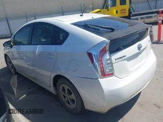 2012 Toyota Prius One z VIN JTDKN3DU6C5446511, wystawiony jako IAAI lot #42361355 z przebiegiem 166 991 mil mil oraz . Historia ofert i sprzedaży dostępna na DreamBid. Obrazek 3.