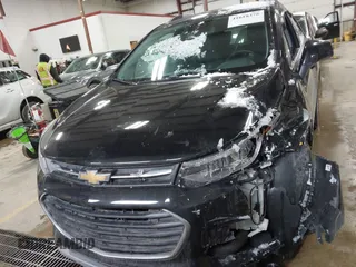 2021 Chevrolet Trax LT with VIN KL7CJPSB5MB353097, listed as a IAAI auction lot 41618376 with 98,082 mi miles. Bid and sale history available at carsss.com. Image 12.