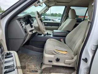 2013 Ford Expedition Max XLT с VIN 1FMJK1H56DEF01306, выставлен на аукционе Copart как лот 62925315 с пробегом 199 531 миль миль и Чистый • Clean title. История ставок и продаж доступна на DreamBid. Изображение 7.