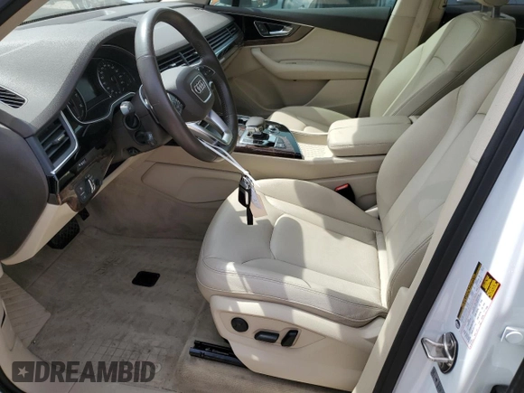 2017 Audi Q7 Premium Plus with VIN WA1LAAF70HD014757, listed as a Copart auction lot 52191525 with 92,788 mi miles and Salvage Title. Bid and sale history available at DreamBid. Image 7.