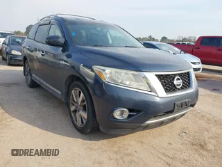 2014 Nissan Pathfinder SV with VIN 5N1AR2MN3EC623738, listed as a IAAI auction lot 41648863 with 120,682 mi miles. Bid and sale history available at carsss.com. Image 1.