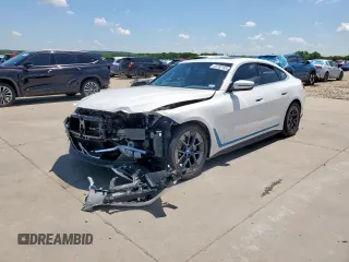 2023 BMW i4 eDrive40 z VIN WBY73AW06PFN59951, wystawiony jako Copart lot #53702185 z przebiegiem Nie podano mil oraz Szkody całkowita. Historia ofert i sprzedaży dostępna na DreamBid. Obrazek 1.