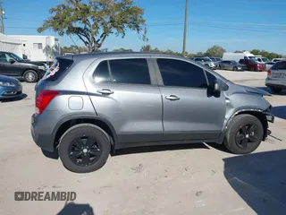 2020 Chevrolet Trax LS z VIN 3GNCJKSB7LL144101, wystawiony jako IAAI lot #38708852 z przebiegiem 44 644 mil mil oraz . Historia ofert i sprzedaży dostępna na DreamBid. Obrazek 14.