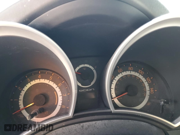2014 Scion tC z VIN JTKJF5C79E3067932, wystawiony jako Copart lot #50425555 z przebiegiem Nie podano mil oraz Szkody całkowita. Historia ofert i sprzedaży dostępna na DreamBid. Obrazek 9.