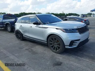 2019 Land Rover Range Rover Velar R-Dynamic SE with VIN SALYL2EX1KA787557, listed as a IAAI auction lot 41830592 with 83,045 mi miles. Bid and sale history available at carsss.com. Image 1.