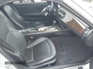 2004 BMW Z4 2.5i with VIN 4USBT334X4LS48707, listed as a IAAI auction lot 41737439 with 92,640 mi miles and . Bid and sale history available at DreamBid. Image 5.
