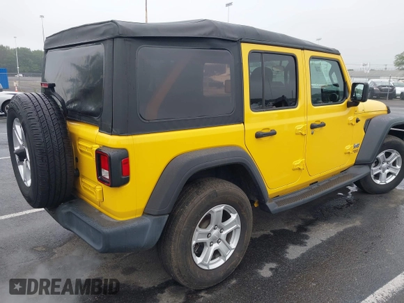 2020 Jeep Wrangler Unlimited Sport S with VIN 1C4HJXDN8LW269539, listed as a IAAI auction lot 42317928 with 63,924 mi miles and . Bid and sale history available at DreamBid. Image 4.