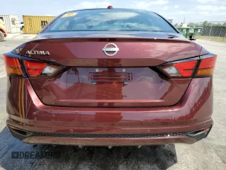 2025 Nissan Altima SV with VIN 1N4BL4DV4SN301573, listed as a Copart auction lot 54365315 with 14,109 mi miles and Salvage Title. Bid and sale history available at DreamBid. Image 6.
