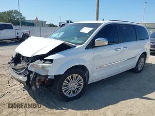 2015 Chrysler Town & Country Touring L with VIN 2C4RC1CG9FR547098, listed as a IAAI auction lot 42135624 with 61,364 mi miles and . Bid and sale history available at DreamBid. Image 18.