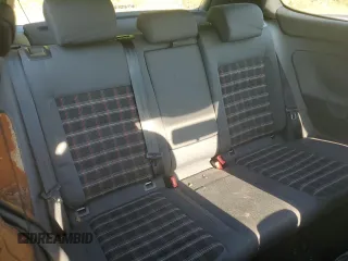 2008 Volkswagen GTI z VIN WVWFV71K88W227997, wystawiony jako Copart lot #70057544 z przebiegiem 95 044 mil mil oraz Szkoda całkowita • Salvage title. Historia ofert i sprzedaży dostępna na DreamBid. Obrazek 10.