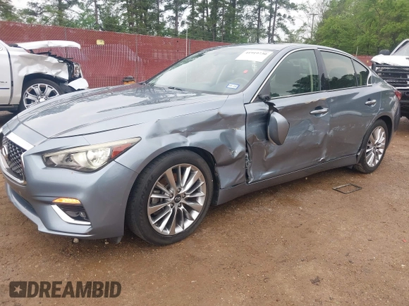 2018 Infiniti Q50 3.0t LUXE with VIN JN1EV7AP4JM357903, listed as a IAAI auction lot 41919730 with 130,858 mi miles. Bid and sale history available at carsss.com. Image 17.