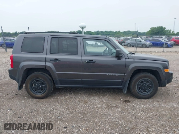 2017 Jeep Patriot Sport SE with VIN 1C4NJPBA0HD118393, listed as a IAAI auction lot 42481719 with 159,602 mi miles and . Bid and sale history available at DreamBid. Image 14.
