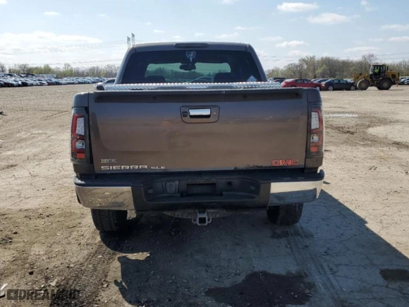 2008 GMC Sierra 1500 Work Truck with VIN 2GTEK133481289735, listed as a Copart auction lot 52970185 with 312,850 mi miles and Clean Title. Bid and sale history available at carsss.com. Image 6.