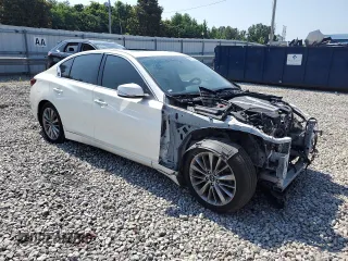 2018 Infiniti Q50 Luxe with VIN JN1EV7AP1JM351170, listed as a Copart auction lot 60412915 with 100,290 mi miles and Salvage title. Bid and sale history available at DreamBid. Image 4.