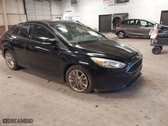 2016 Ford Focus SE with VIN 1FADP3F25GL233331, listed as a IAAI auction lot 41367787 with 110,311 mi miles. Bid and sale history available at carsss.com. Image 1.