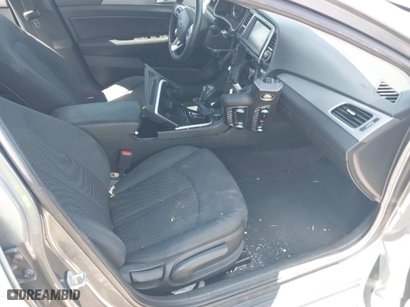 2019 Hyundai Sonata Sport with VIN 5NPE34AF8KH751764, listed as a IAAI auction lot 41751278 with 139,187 mi miles. Bid and sale history available at carsss.com. Image 5.