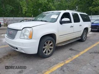 2011 GMC Yukon XL Denali z VIN 1GKS2MEF2BR190877, wystawiony jako IAAI lot #42364202 z przebiegiem 160 063 mil mil oraz . Historia ofert i sprzedaży dostępna na DreamBid. Obrazek 2.