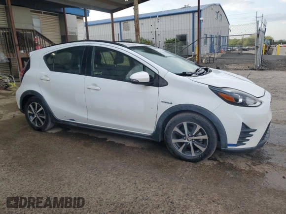2018 Toyota Prius One with VIN JTDKDTB38J1599764, listed as a Copart auction lot 53269995 with 97,032 mi miles and Clean Title. Bid and sale history available at DreamBid. Image 4.