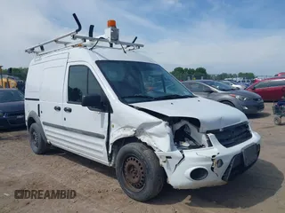 2011 Ford Transit Connect XLT z VIN NM0LS7BN0BT067494, wystawiony jako IAAI lot #42341866 z przebiegiem 67 494 mil mil oraz . Historia ofert i sprzedaży dostępna na DreamBid. Obrazek 1.