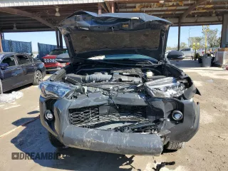 2024 Toyota 4Runner SR5 Premium with VIN JTEFU5JR3R5310146, listed as a Copart auction lot 77875284 with 4,478 mi miles and Non repairable. Bid and sale history available at DreamBid. Image 5.