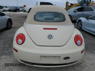 2006 Volkswagen Beetle z VIN 3VWPF31Y06M309862, wystawiony jako Copart lot #76907554 z przebiegiem Nie podano mil oraz Szkoda całkowita • Salvage title. Historia ofert i sprzedaży dostępna na DreamBid. Obrazek 6.