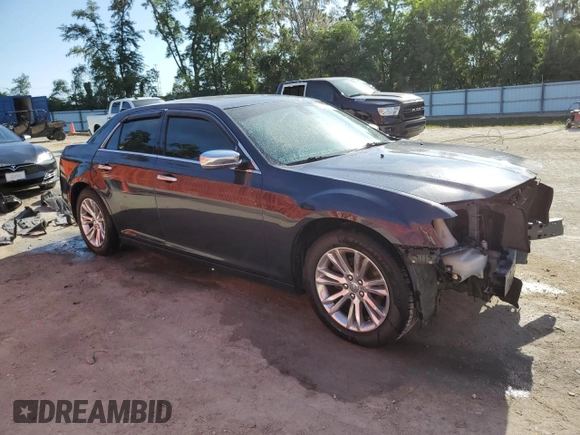 2016 Chrysler 300 C с VIN 2C3CCAEG6GH128026, выставлен на аукционе Copart как лот 57798045 с пробегом 108 687 миль миль и Списание • Salvage title. История ставок и продаж доступна на DreamBid. Изображение 4.