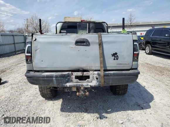 2000 Ford F-250 XL с VIN 1FTNX21FXYEC15481, выставлен на аукционе Copart как лот 50912345 с пробегом 193 472 миль миль и На запчасти • Non repairable. История ставок и продаж доступна на DreamBid. Изображение 6.