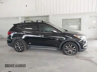 2018 Hyundai Santa Fe Ultimate z VIN 5NMZW4LA6JH054308, wystawiony jako IAAI lot #42385503 z przebiegiem 108 004 mil mil oraz . Historia ofert i sprzedaży dostępna na DreamBid. Obrazek 13.