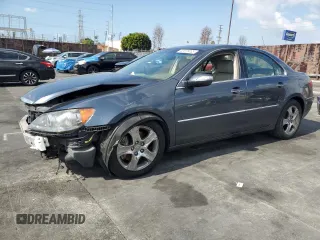 2006 Acura RL with VIN JH4KB16546C002335, listed as a Copart auction lot 43676055 with 158,106 mi miles and Salvage Title. Bid and sale history available at DreamBid. Image 1.