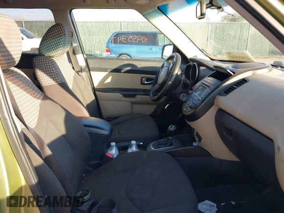 2012 Kia Soul + with VIN KNDJT2A6XC7453032, listed as a IAAI auction lot 40955347 with 155,804 mi miles. Bid and sale history available at carsss.com. Image 5.