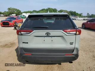 2022 Toyota RAV4 XLE with VIN 2T3P1RFVXNW308735, listed as a Copart auction lot 60435335 with 30,578 mi miles and Salvage title. Bid and sale history available at DreamBid. Image 6.