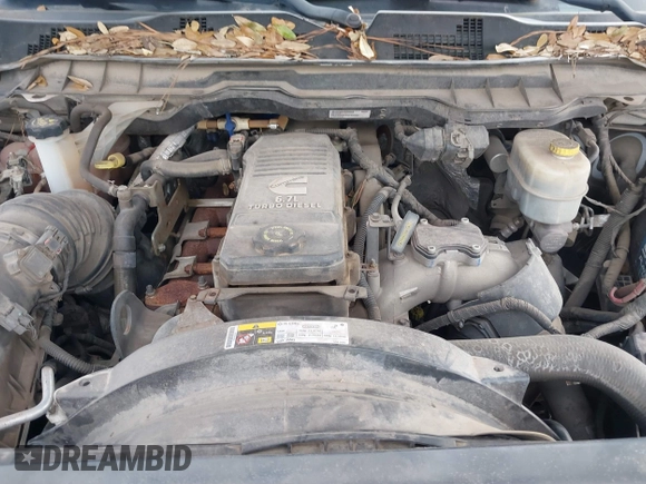 2015 Ram 2500 Tradesman with VIN 3C6UR5CL5FG679575, listed as a IAAI auction lot 41493456 with 257,884 mi miles. Bid and sale history available at carsss.com. Image 10.