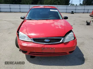 2007 Ford Focus S z VIN 1FAFP34NX7W360015, wystawiony jako Copart lot #57499655 z przebiegiem 237 516 mil mil oraz Szkoda całkowita • Salvage title. Historia ofert i sprzedaży dostępna na DreamBid. Obrazek 5.