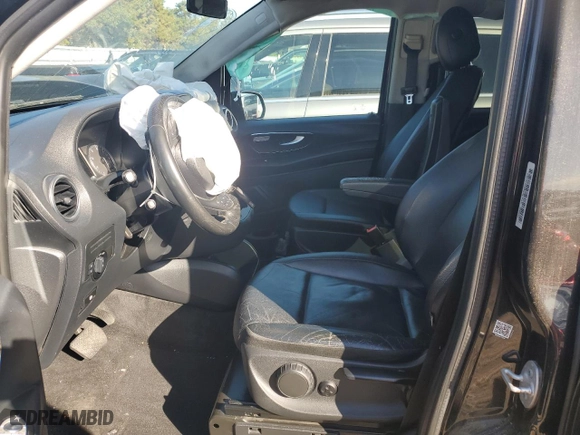 2017 Mercedes-Benz Metris Passenger Van with VIN WD4PG2EE3H3319743, listed as a Copart auction lot 49717164 with 91,127 mi miles and Salvage Title. Bid and sale history available at carsss.com. Image 7.