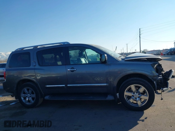2014 Nissan Armada Platinum z VIN 5N1AA0NE2EN610901, wystawiony jako IAAI lot #41476511 z przebiegiem 148 306 mil mil oraz . Historia ofert i sprzedaży dostępna na DreamBid. Obrazek 14.