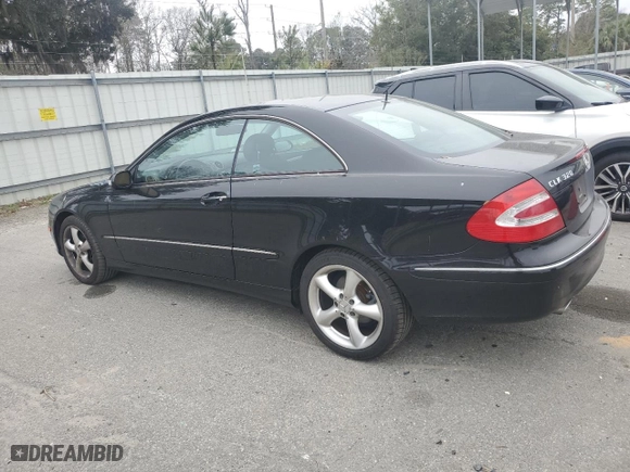 2004 Mercedes-Benz CLK-Class 3.2L with VIN WDBTJ65J54F092402, listed as a Copart auction lot 44611895 with 39,900 mi miles and Salvage Title. Bid and sale history available at carsss.com. Image 2.
