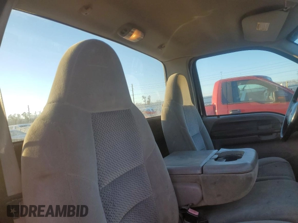 2001 Ford Super Duty F-250 XL with VIN 1FTNF21F81EC78961, listed as a Copart auction lot 81943594 with 192,868 mi miles and Salvage Title. Bid and sale history available at carsss.com. Image 10.