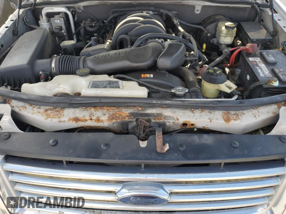 2007 Ford Explorer XLT z VIN 1FMEU73867UA47570, wystawiony jako Copart lot #56830095 z przebiegiem 207 932 mil mil oraz Szkoda całkowita • Salvage title. Historia ofert i sprzedaży dostępna na DreamBid. Obrazek 12.