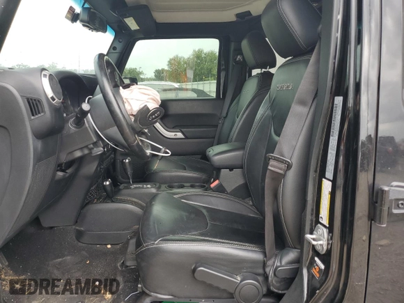 2018 Jeep Wrangler JK Unlimited Sahara with VIN 1C4BJWEG8JL908646, listed as a Copart auction lot 78954834 with 200,857 mi miles and Salvage Title. Bid and sale history available at carsss.com. Image 7.
