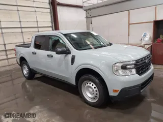 2024 Ford Maverick XL with VIN 3FTTW8B98RRB21992, listed as a IAAI auction lot 41818124 with 3,542 mi miles. Bid and sale history available at carsss.com. Image 1.