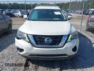 2017 Nissan Pathfinder Platinum with VIN 5N1DR2MN9HC601874, listed as a IAAI auction lot 42275736 with 169,467 mi miles and . Bid and sale history available at DreamBid. Image 12.