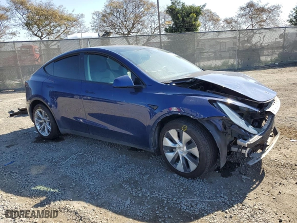 2021 Tesla Model Y Long Range with VIN 5YJYGAEE3MF231751, listed as a Copart auction lot 46415105 with 78,172 mi miles and Salvage Title. Bid and sale history available at carsss.com. Image 4.