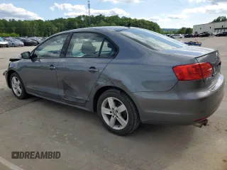 2011 Volkswagen Jetta TDI с VIN 3VWLL7AJ9BM129470, выставлен на аукционе Copart как лот 56124645 с пробегом 241 833 миль миль и Списание • Salvage title. История ставок и продаж доступна на DreamBid. Изображение 2.