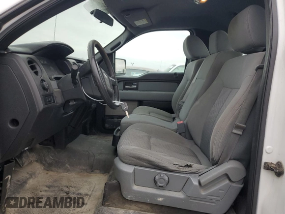 2013 Ford F-150 XL with VIN 1FTMF1EM6DFC81676, listed as a Copart auction lot 44700115 with 105,548 mi miles and Salvage Title. Bid and sale history available at carsss.com. Image 7.