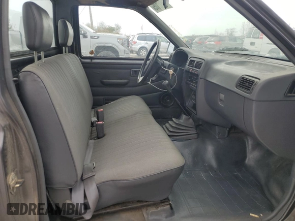 1995 Nissan Frontier с VIN 1N6SD11S0SC303314, выставлен на аукционе Copart как лот 54593105 с пробегом 161 987 миль миль и Списание • Salvage title. История ставок и продаж доступна на DreamBid. Изображение 10.