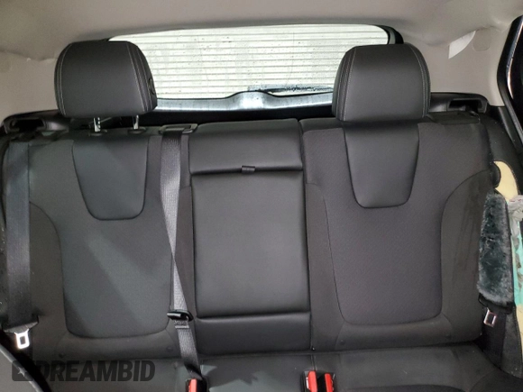 2024 Buick Encore GX Preferred with VIN KL4AMCSL9RB000706, listed as a Copart auction lot 58763745 with 18,609 mi miles and Salvage title. Bid and sale history available at DreamBid. Image 10.