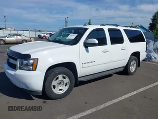 2007 Chevrolet Suburban LT with VIN 1GNFK16357J184567, listed as a IAAI auction lot 41811824 with 233,405 mi miles and . Bid and sale history available at DreamBid. Image 2.
