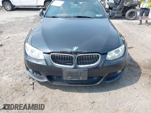 2011 BMW 3 Series 335i z VIN WBADX7C58BE578914, wystawiony jako IAAI lot #42436629 z przebiegiem 91 925 mil mil oraz . Historia ofert i sprzedaży dostępna na DreamBid. Obrazek 6.